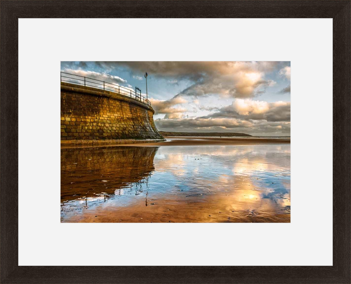 Andrew Smith - Filey Bay Sea Wall - Photographic Print